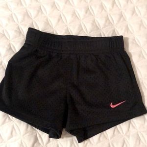 Black Nike shorts size 3T. Great condition